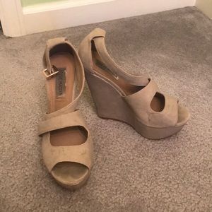 Steve Madden Strappy Wedges